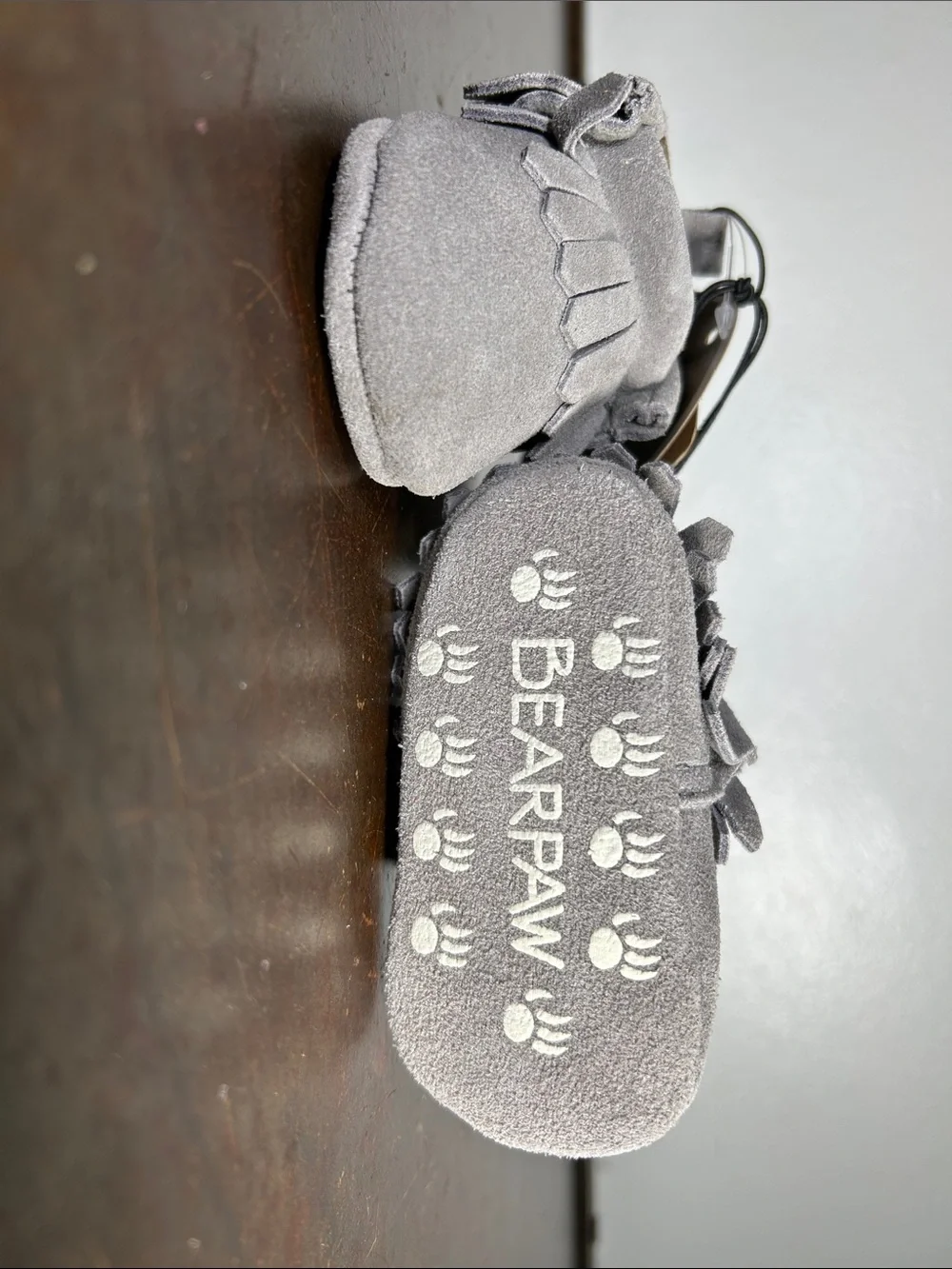 BearPaw Light Grey Fringe Suede Baby Moccasins Baby’s Size 0-6 months